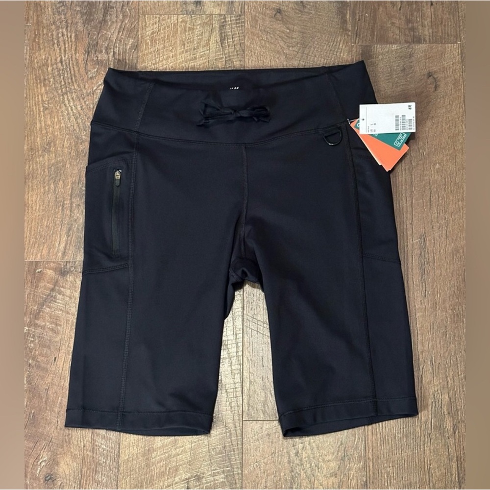 H&M Women's Black Bike Shorts